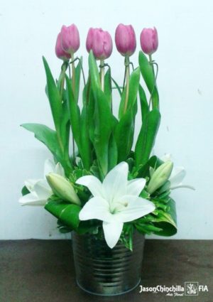 arreglo de tulipanes