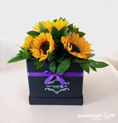 Girasoles en caja