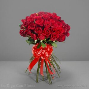 ramo buchon de rosas