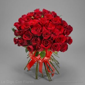 Ramo de rosas en curridabath