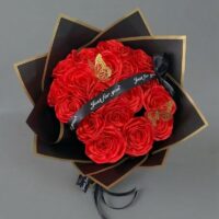 Rosas eternas en ramo
